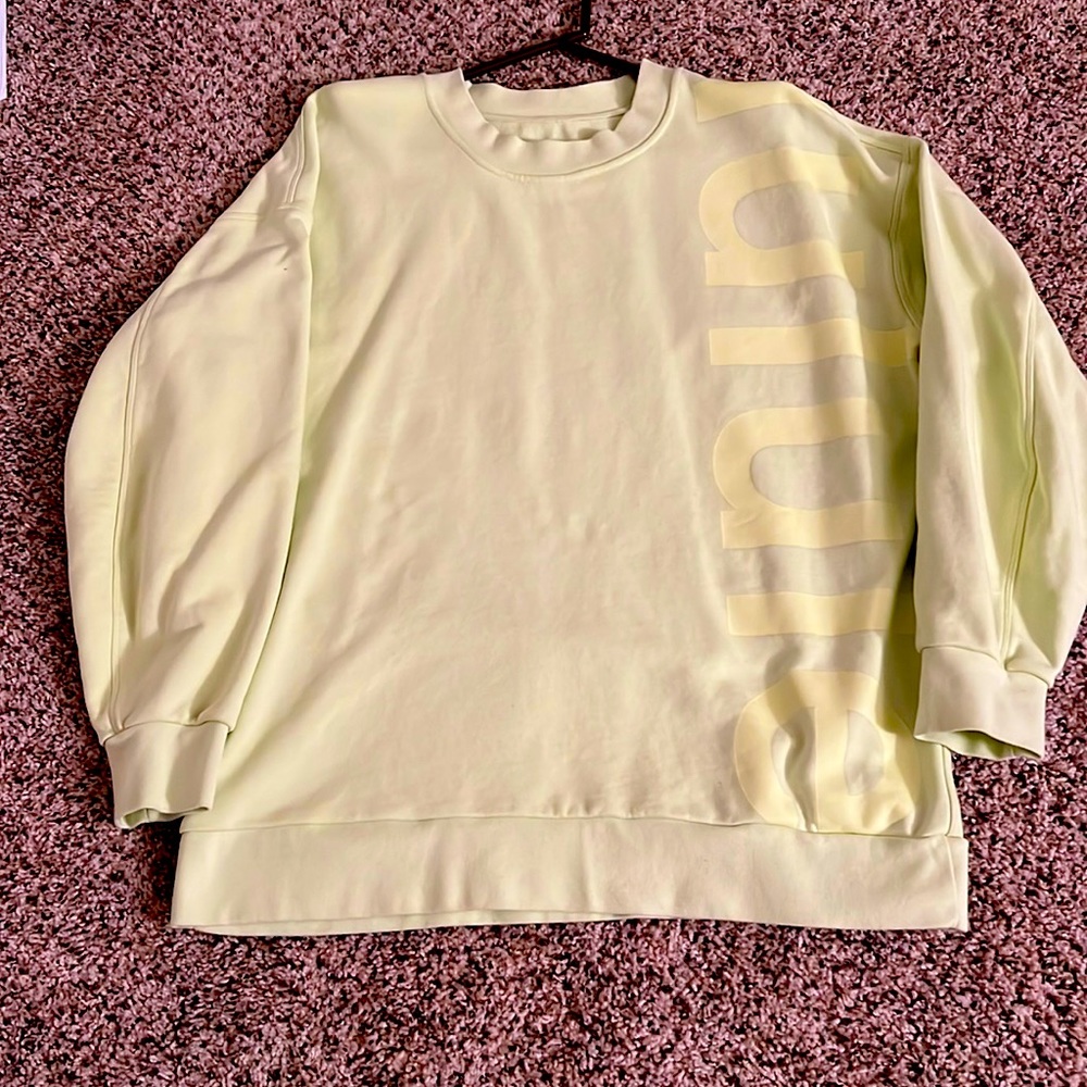 Lululemon sweatshirt